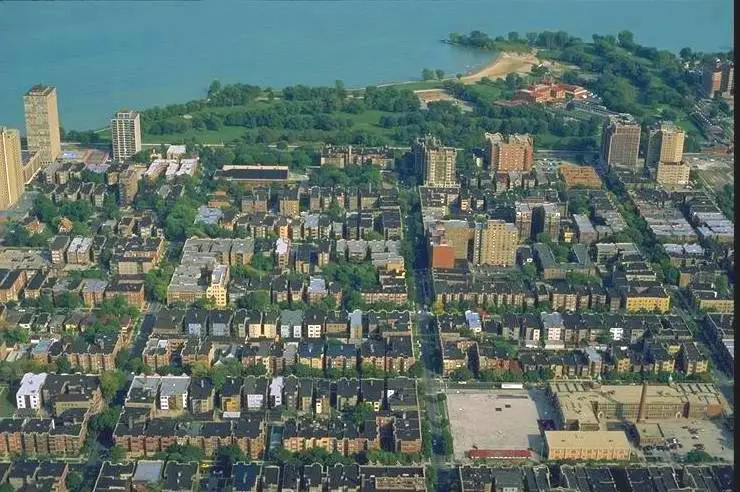 SOUTH SHORE AERIAL - VIEW OF SOUTH END ALONG LAKE - DATE UNKNOWN - FROM SKYSCRAPER PAGE SITE