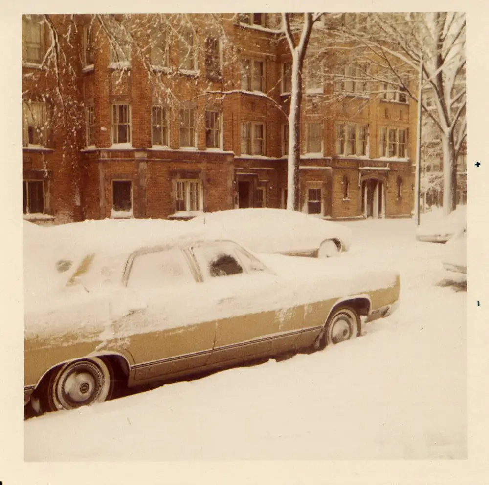 MUSKEGEON AVE - SNOWY DAY - c1960 - A KAREN MATTHEWS PHOTO