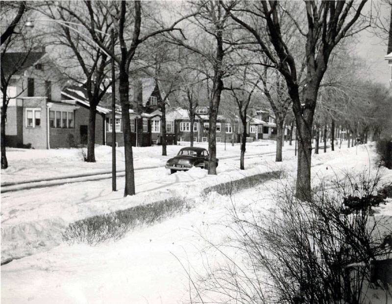 MERRILL AVE - HOMES - SNOWY DAY - UNKNOWN PHOTOGRAPHER - FROM THE OVERFLOW SITE