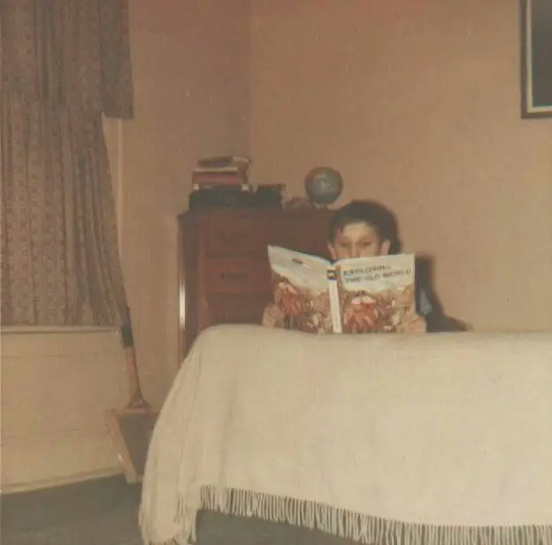 BILL CHUCKMAN - JUST BEFORE CHRISTMAS 1961 - BILL STUDYING HARD IN OUR SHARED BEDROOM - 7904 ESSEX 3RD FLOOR - A CHUCKMAN FAMILY PHOTO