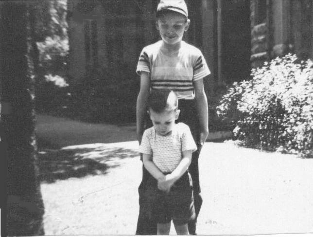 JOHN AND BILL CHUCKMAN - 51ST STREET - EAST OF THE ALLEY NEAR OUR APARTMENT AT 1311 E HYDE PARK BLVD - c1952/3 