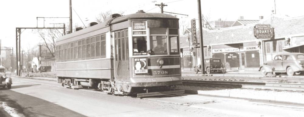 PHOTO - CHICAGO - EXCHANGE NEAR 74TH - KOUPAL'S ON RIGHT - STREETCAR PARALLEL TO I.C. RR TRACKS - MID 1940s - EDITED FROM AN IMAGE ON TROLLEYDODGER'S SITE