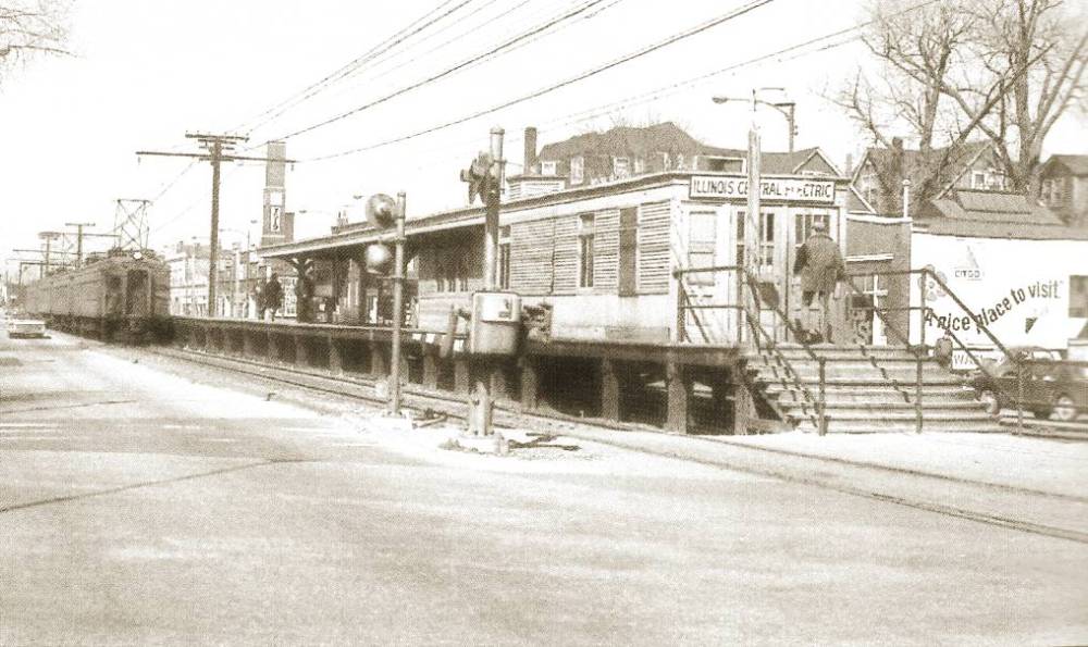 PHOTO - CHICAGO - EXCHANGE AVE AND 76TH - ILLINOIS CENTRAL STATION - EDITED FROM A HUGH CELANDER IMAGE